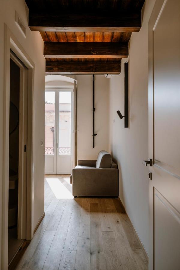 Palazzo Garibaldi - Boutique Suites Barletta Exterior foto